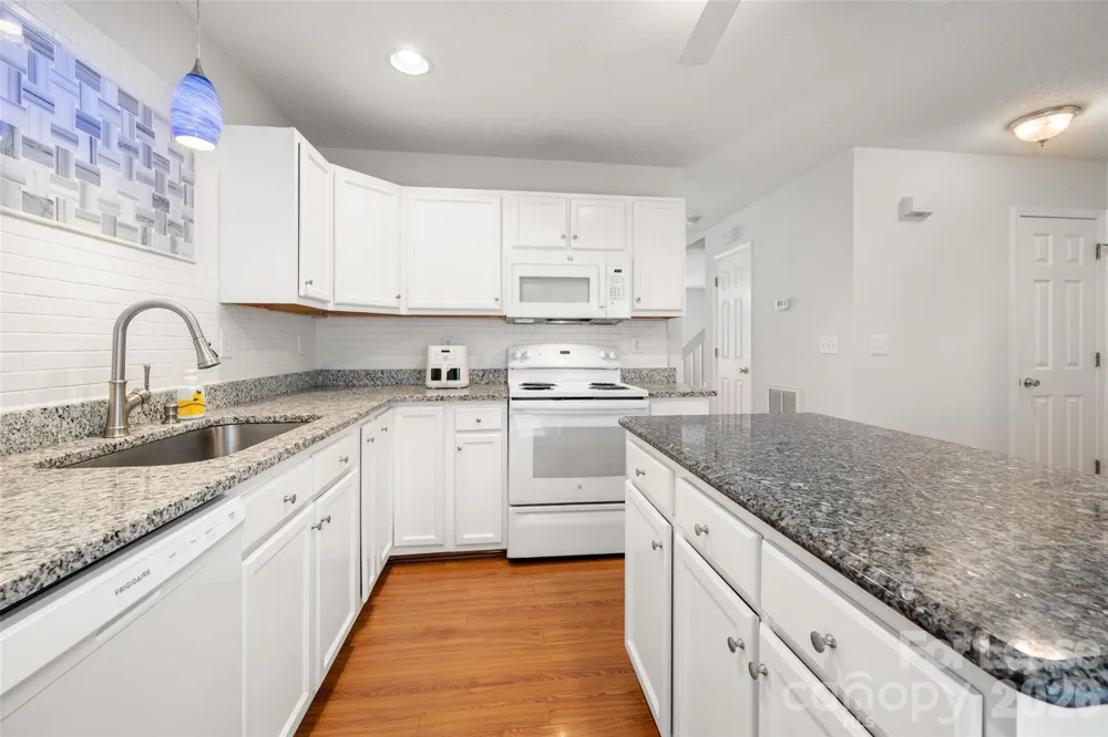 1841 Birch Heights Court Charlotte, NC 28213