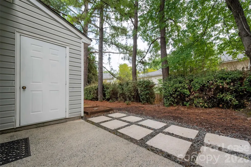 1841 Birch Heights Court Charlotte, NC 28213