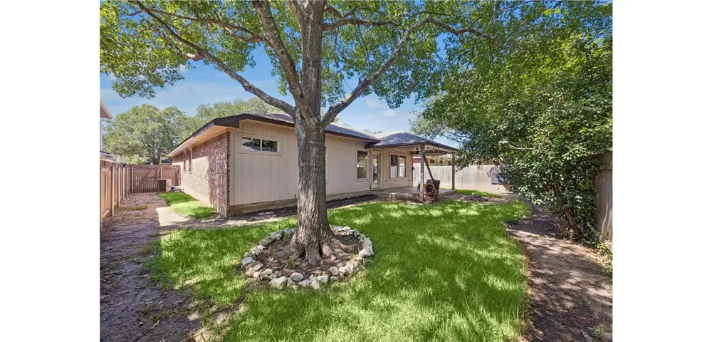 4316 Companeros Way Austin, TX 78749