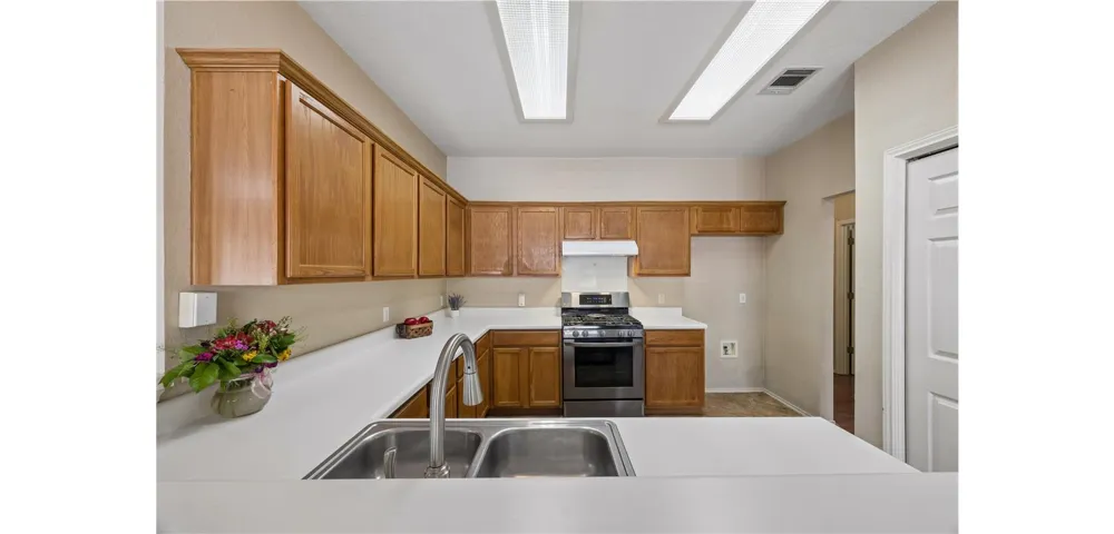 4316 Companeros Way Austin, TX 78749