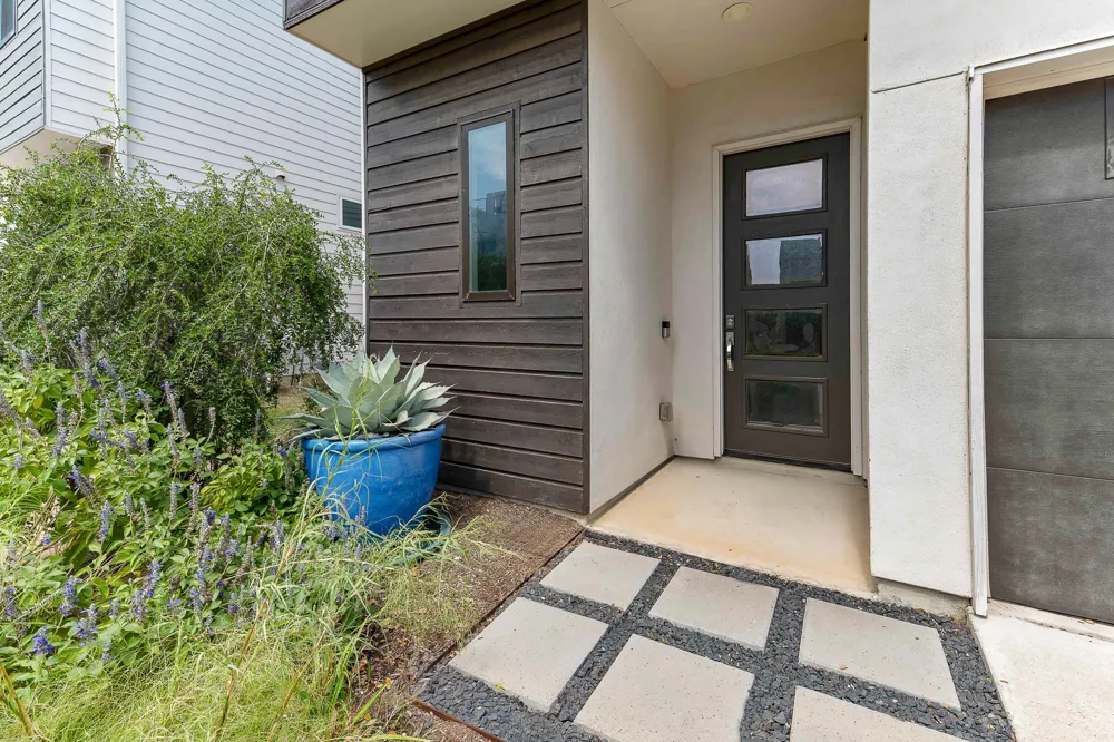 5214 5214 Pink Poppy Pass Austin, TX 78735