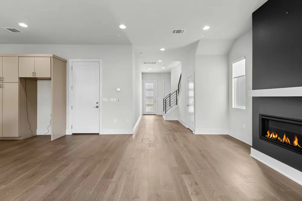 5214 5214 Pink Poppy Pass Austin, TX 78735