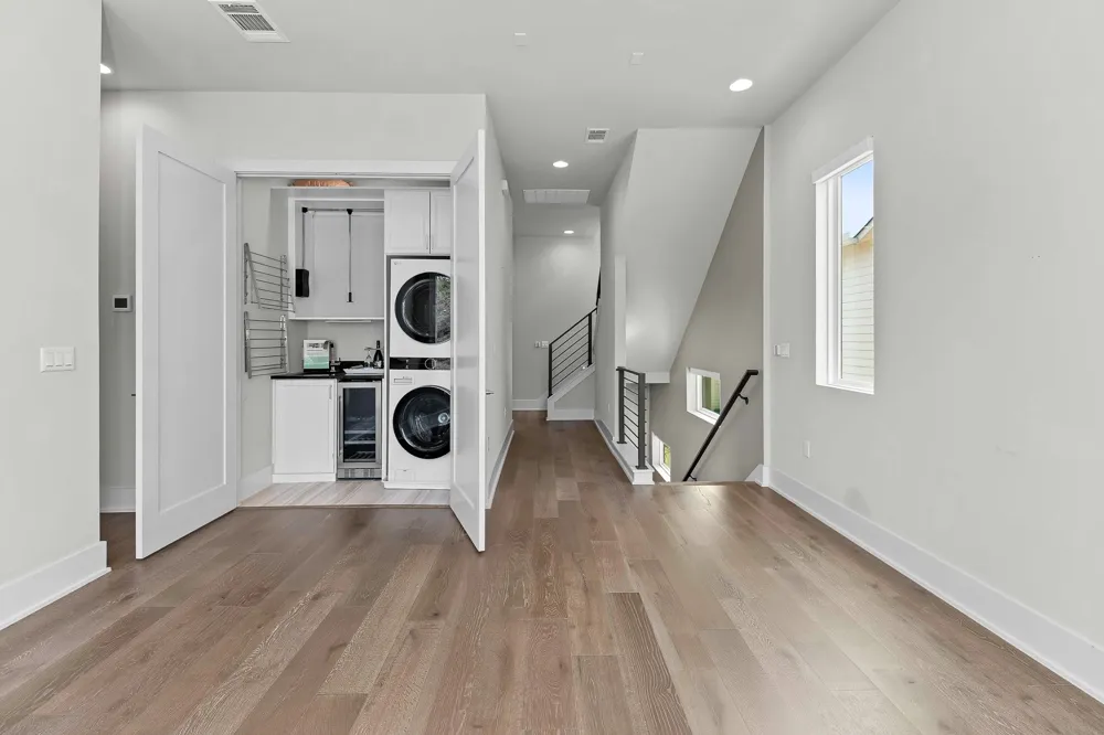 5214 5214 Pink Poppy Pass Austin, TX 78735