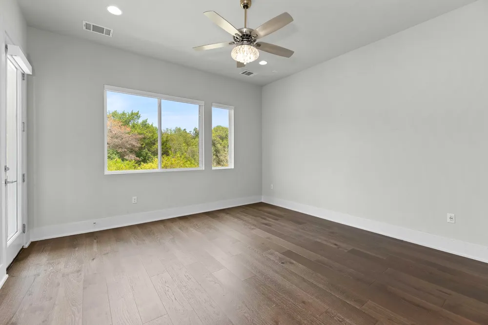 5214 5214 Pink Poppy Pass Austin, TX 78735