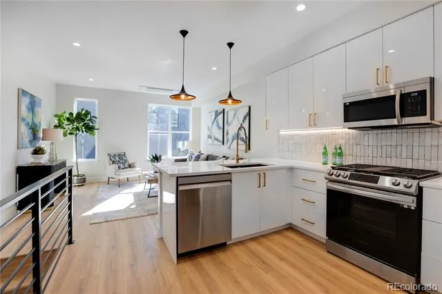 5148 W 44th Avenue Denver, CO 80212