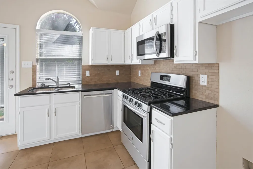 2508 Lakeshore Drive Flower Mound, TX 75028