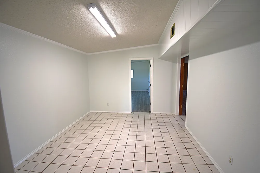 2222 CR-134 Kaufman, TX 75142