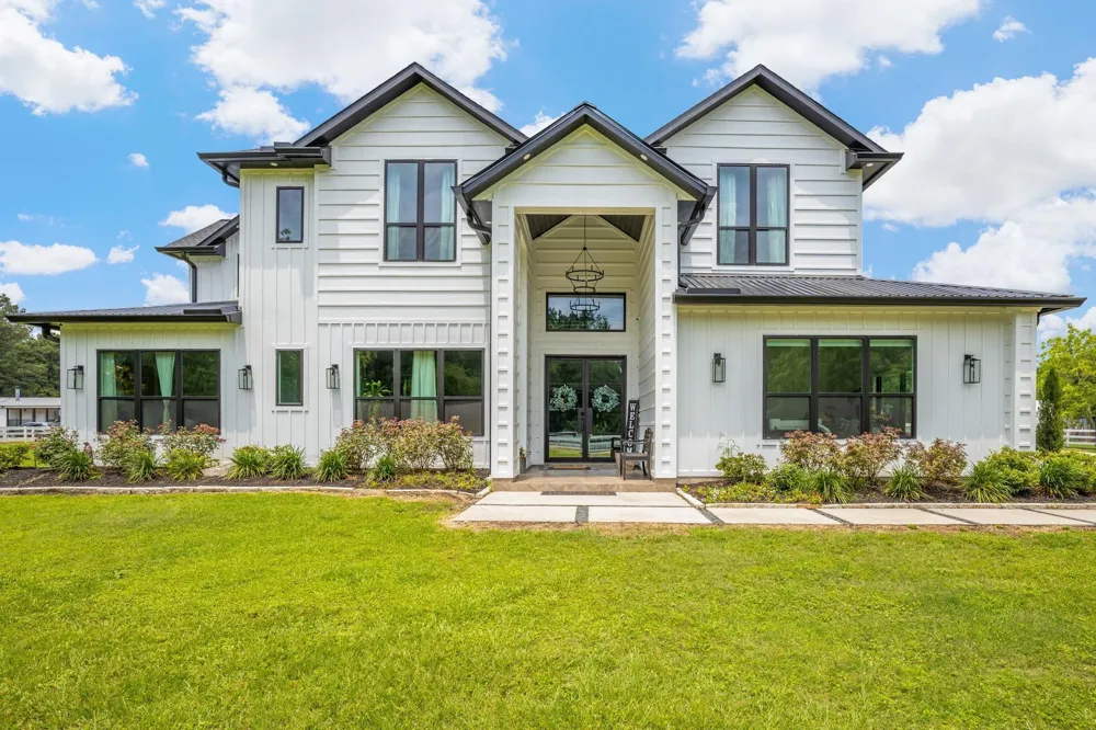1046 Goodson Loop Pinehurst, TX 77362
