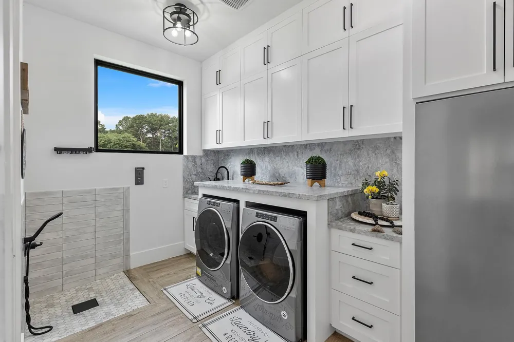 1046 Goodson Loop Pinehurst, TX 77362