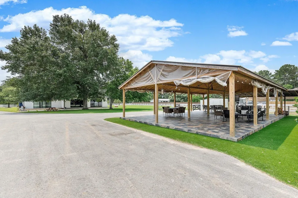 1046 Goodson Loop Pinehurst, TX 77362