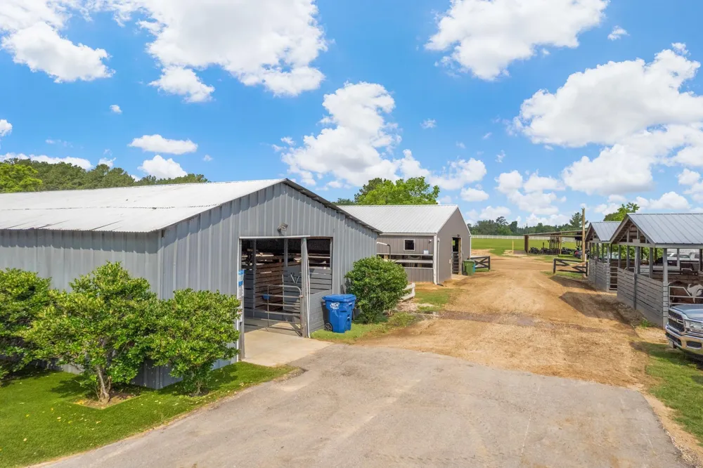 1046 Goodson Loop Pinehurst, TX 77362