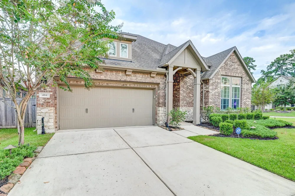 404 Summit Ridge Court Willis, TX 77318