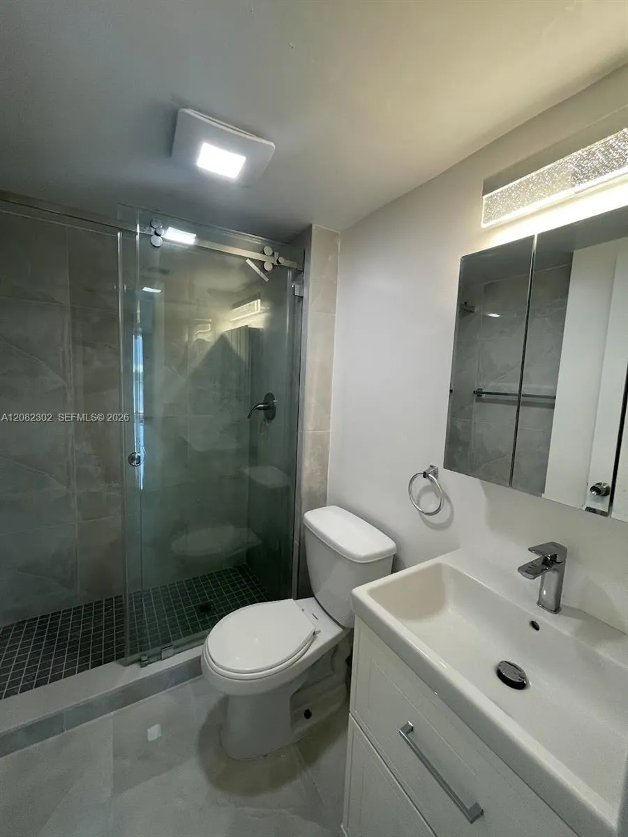 1351 NE Miami Gardens Dr #1202E Miami, FL 33179