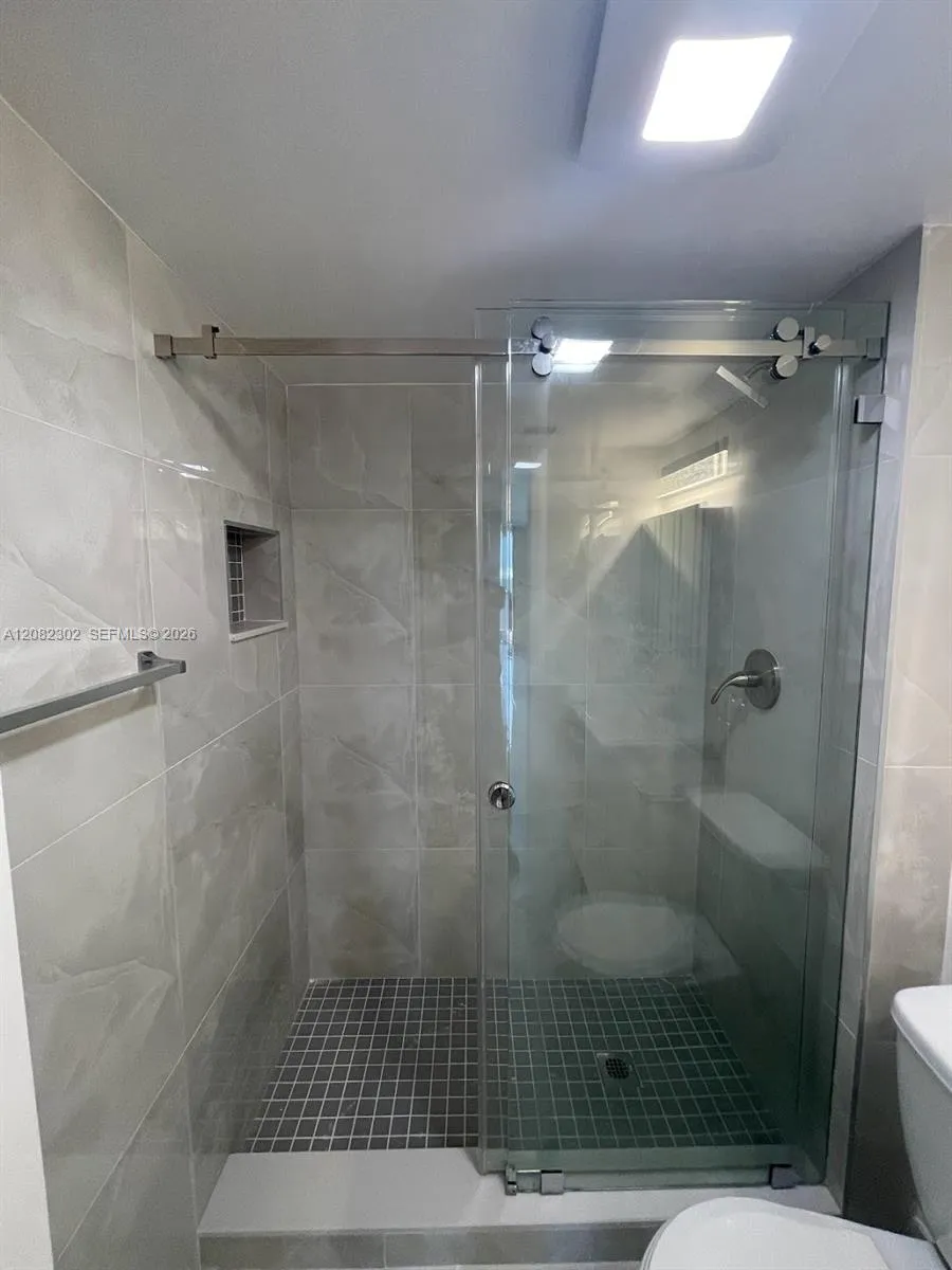 1351 NE Miami Gardens Dr #1202E Miami, FL 33179