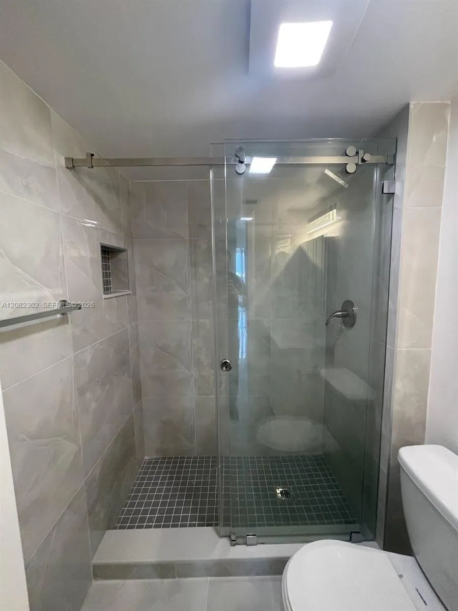 1351 NE Miami Gardens Dr #1202E Miami, FL 33179