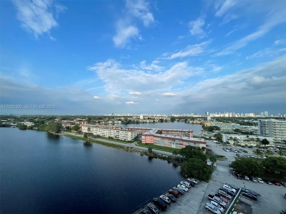 1351 NE Miami Gardens Dr #1202E Miami, FL 33179