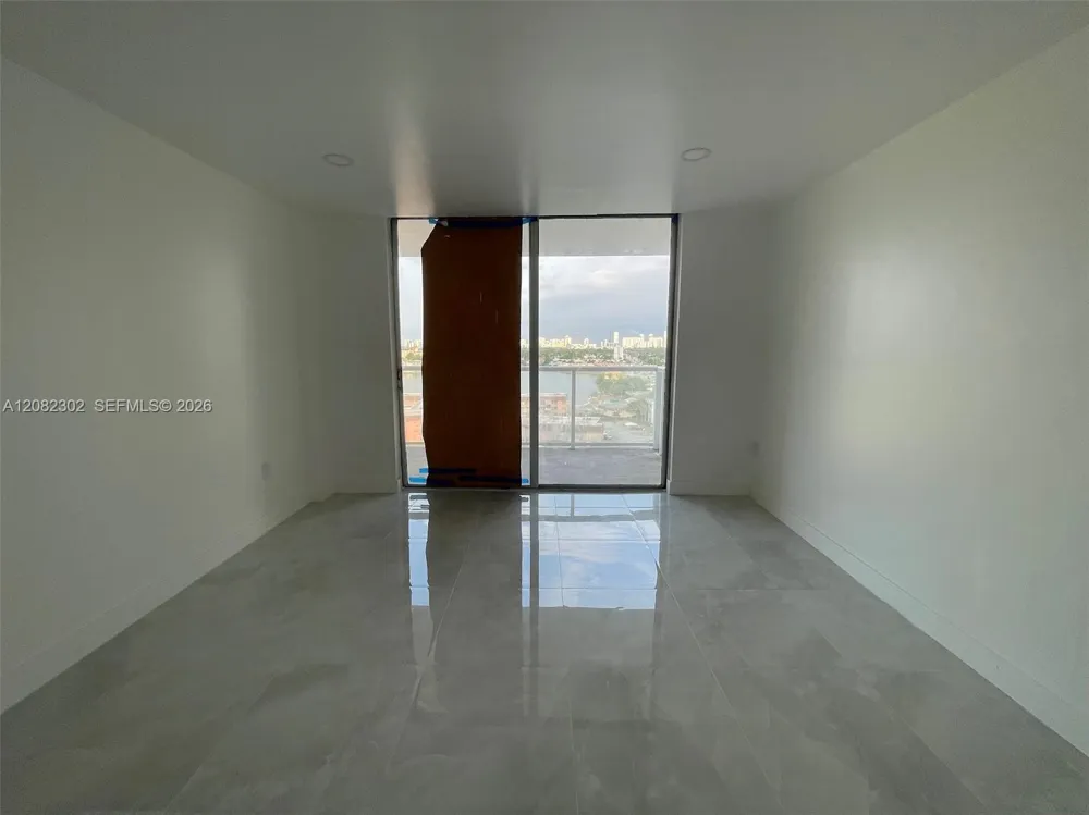 1351 NE Miami Gardens Dr #1202E Miami, FL 33179