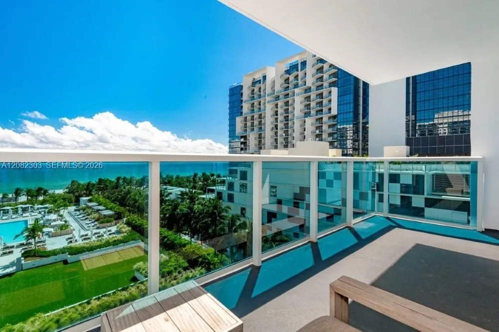 2301 Collins Ave #738 Miami Beach, FL 33139