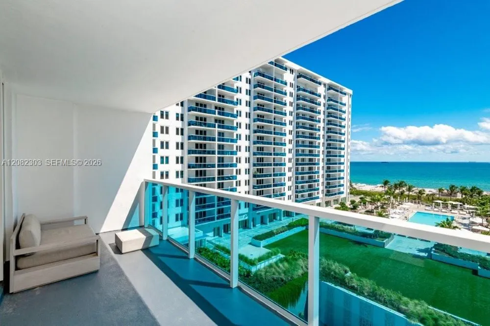 2301 Collins Ave #738 Miami Beach, FL 33139