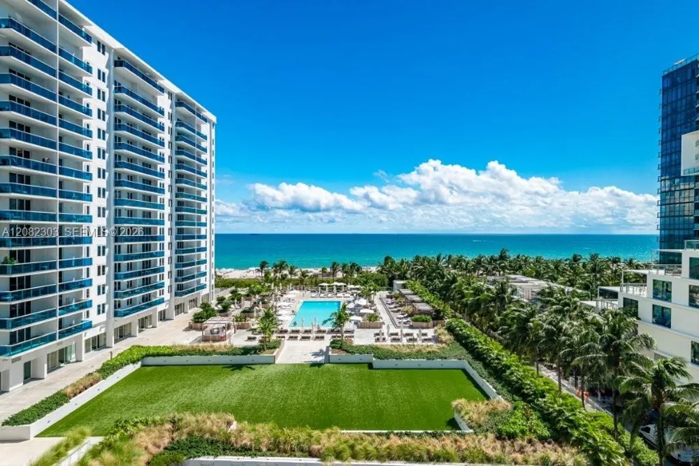 2301 Collins Ave #738 Miami Beach, FL 33139