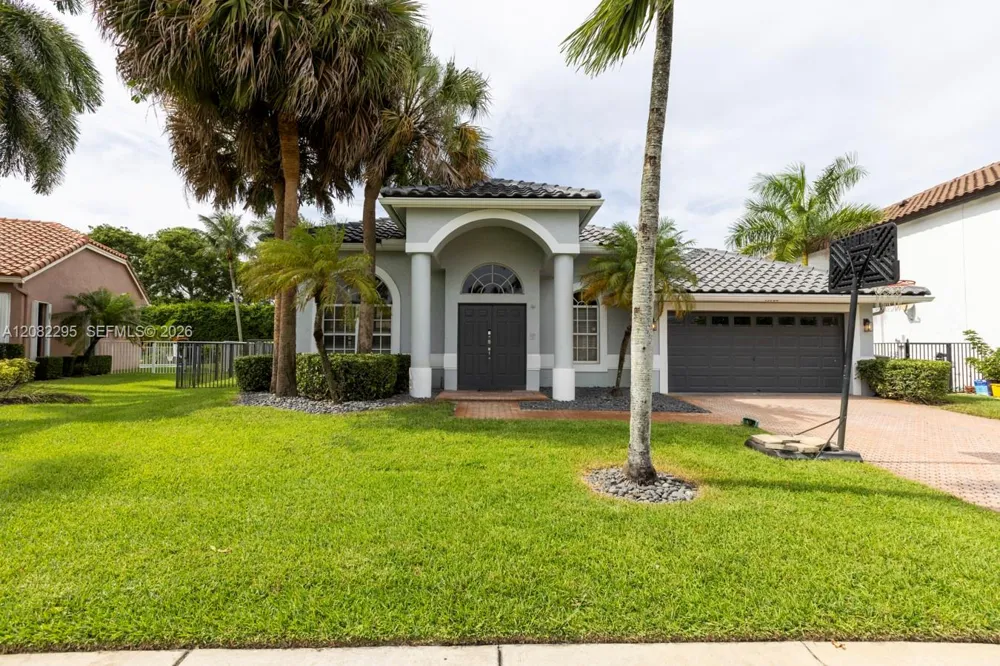 19700 Dinner Key Dr #0 Boca Raton, FL 33498
