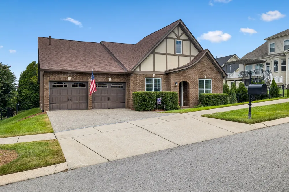 379 Alfred Ladd Rd E Franklin, TN 37064