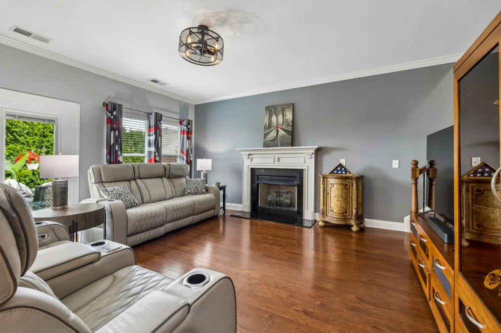 379 Alfred Ladd Rd E Franklin, TN 37064