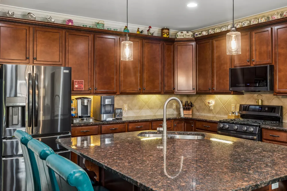 379 Alfred Ladd Rd E Franklin, TN 37064
