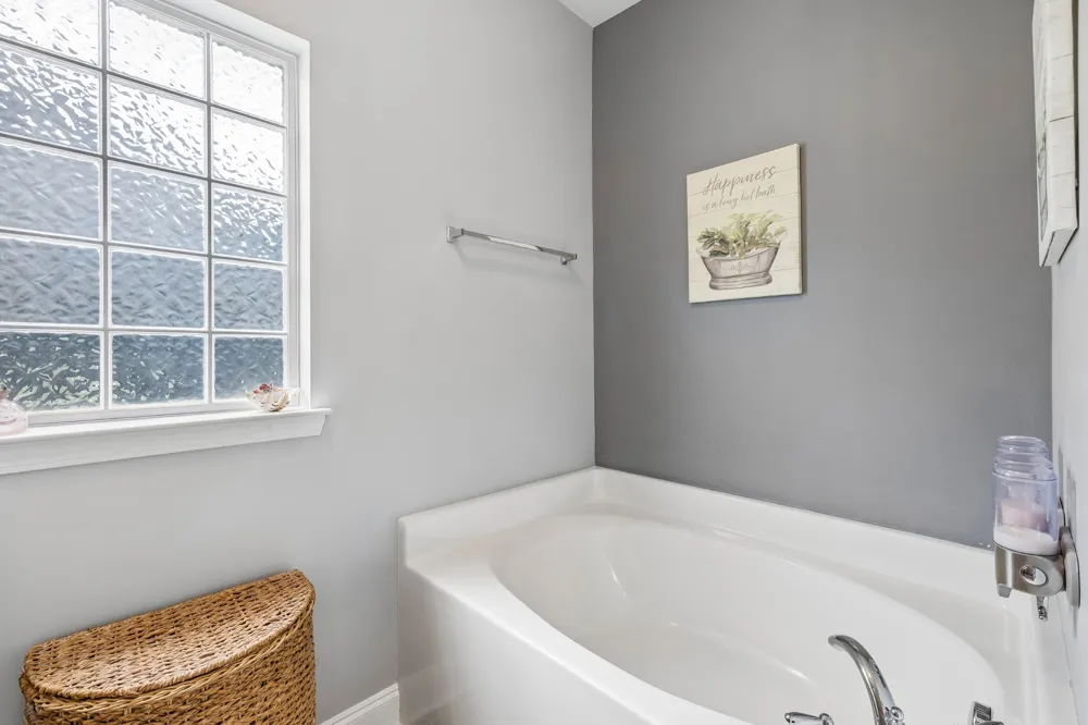379 Alfred Ladd Rd E Franklin, TN 37064