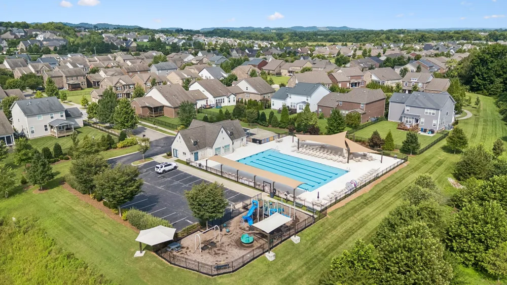 379 Alfred Ladd Rd E Franklin, TN 37064