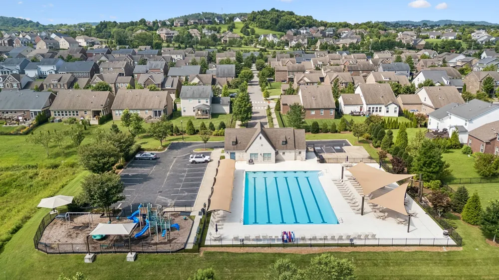 379 Alfred Ladd Rd E Franklin, TN 37064