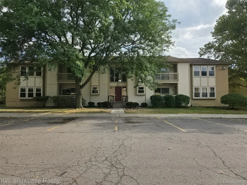 27860 Berrywood Lane #20 Farmington Hills City, MI 48334