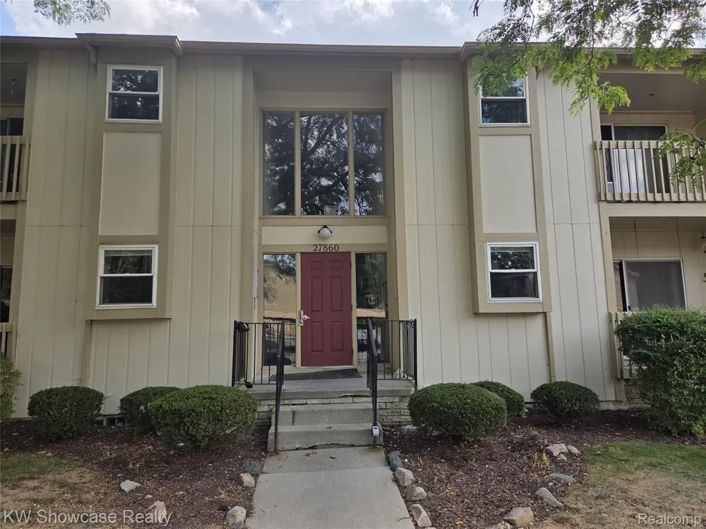 27860 Berrywood Lane #20 Farmington Hills City, MI 48334