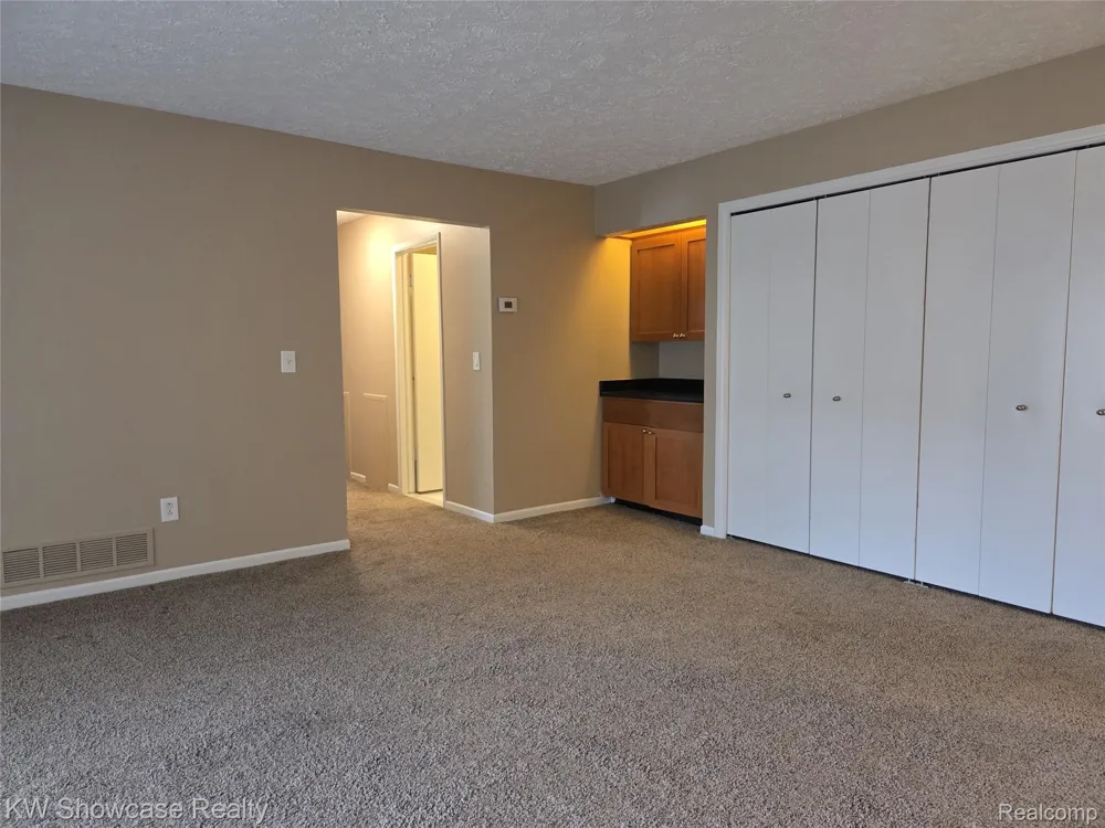 27860 Berrywood Lane #20 Farmington Hills City, MI 48334