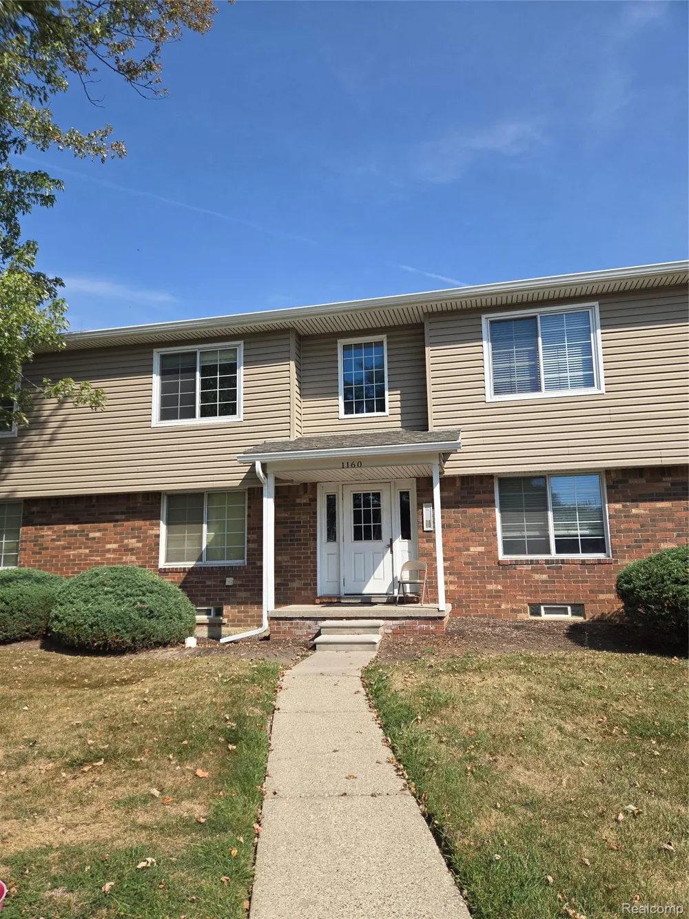 1160 Catalpa Drive Berkley City, MI 48072
