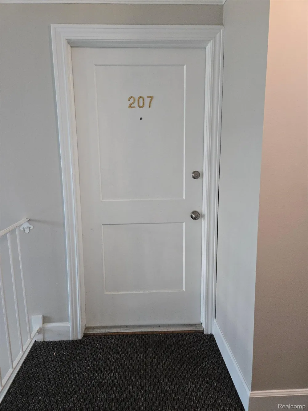 1160 Catalpa Drive Berkley City, MI 48072