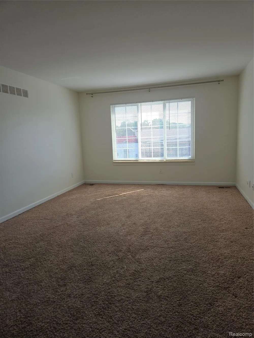 1160 Catalpa Drive Berkley City, MI 48072