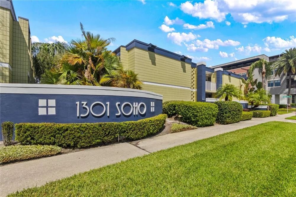 1301 S HOWARD AVENUE #B18 Tampa, FL 33606