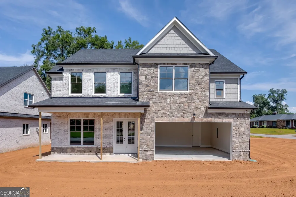 9 Stonehedge DR Buford, GA 30548