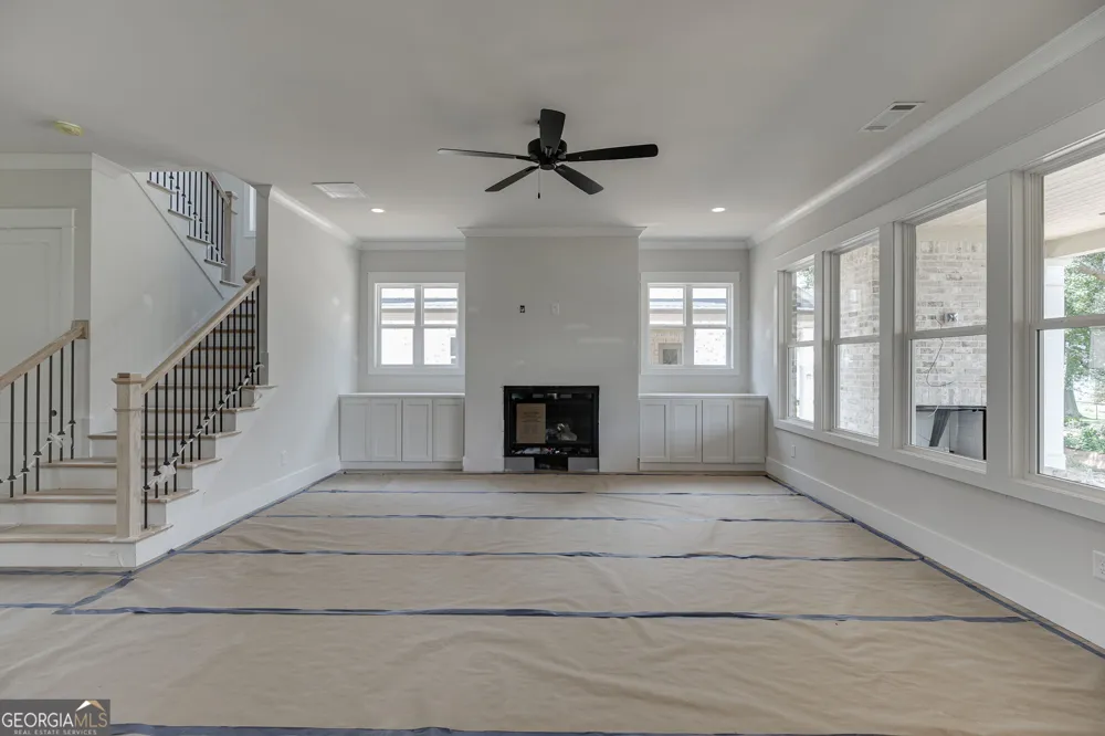 9 Stonehedge DR Buford, GA 30548