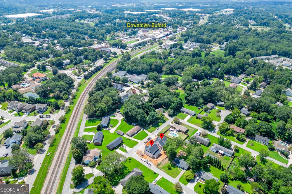 9 Stonehedge DR Buford, GA 30548