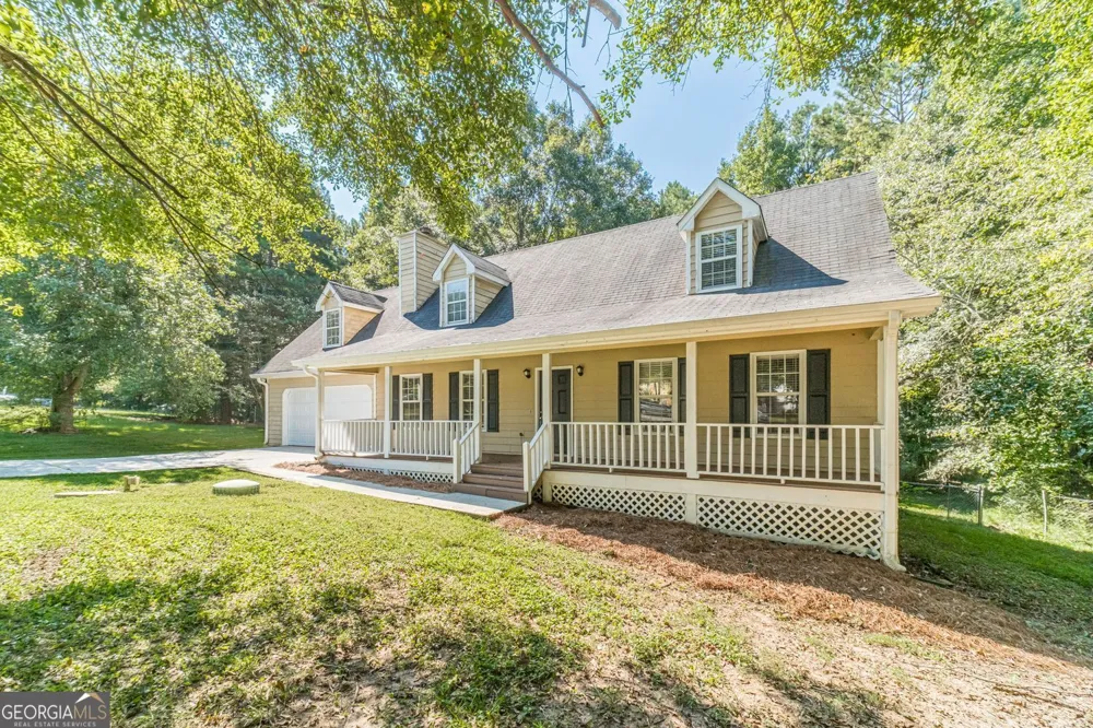 222 Deer Walk DR Winder, GA 30680