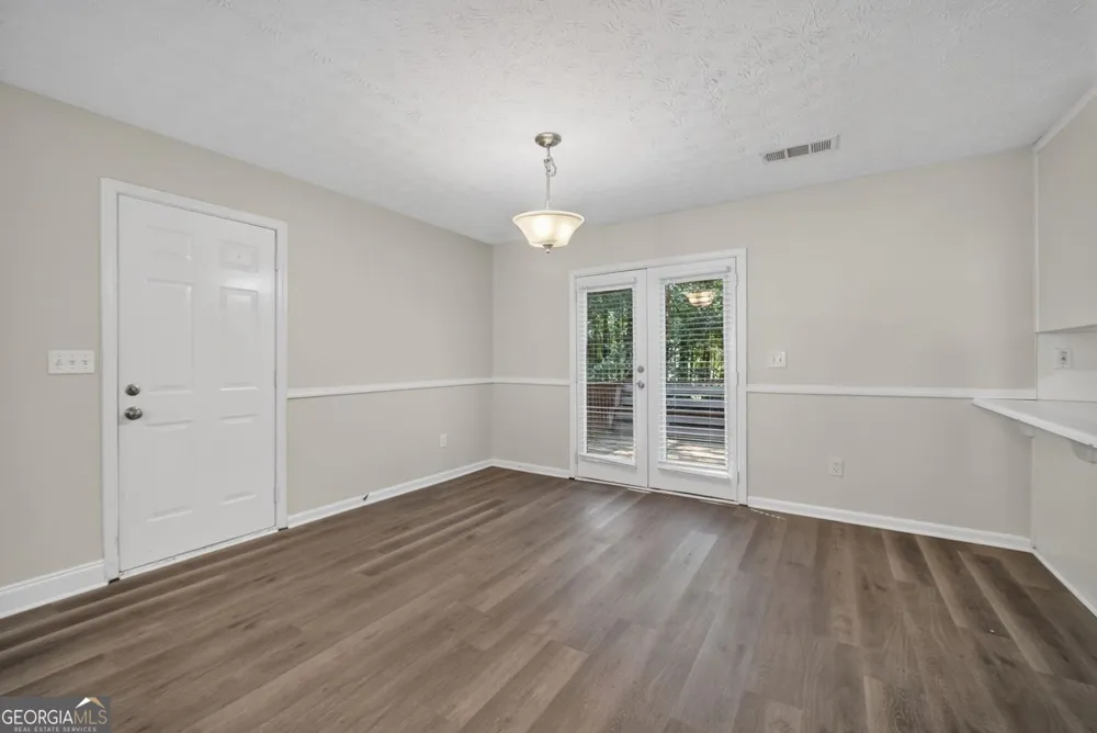 222 Deer Walk DR Winder, GA 30680