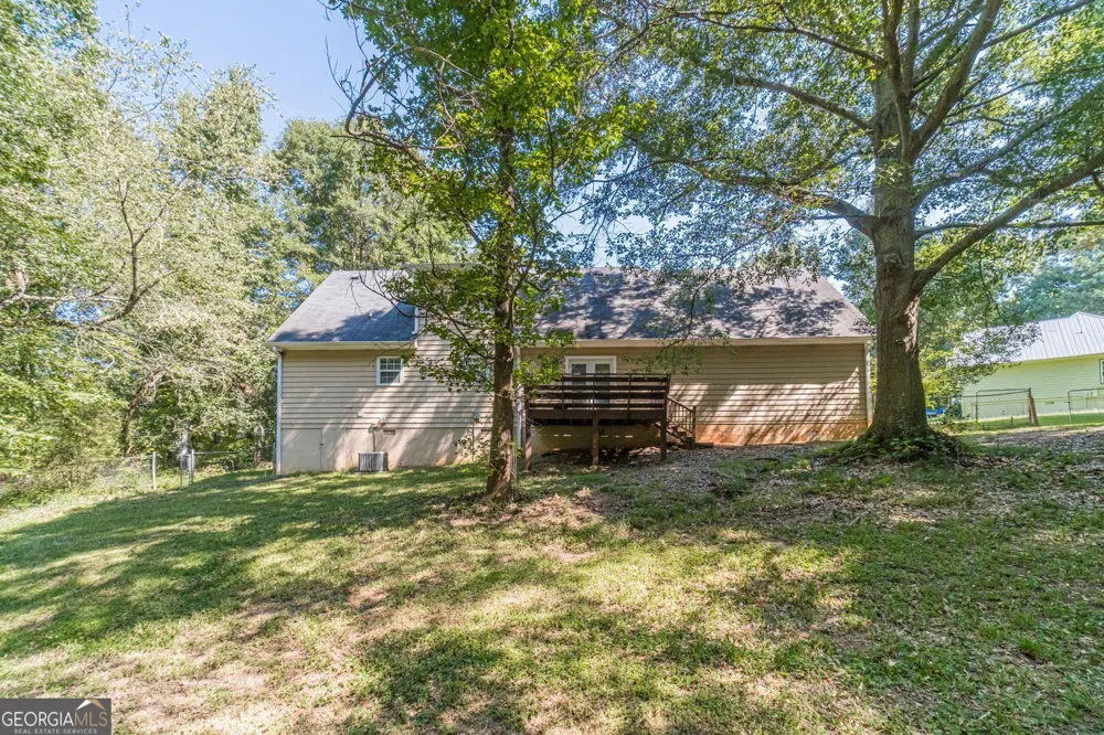 222 Deer Walk DR Winder, GA 30680