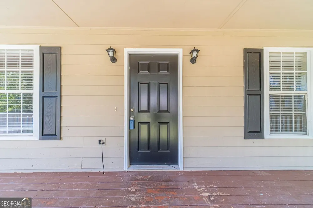 222 Deer Walk DR Winder, GA 30680