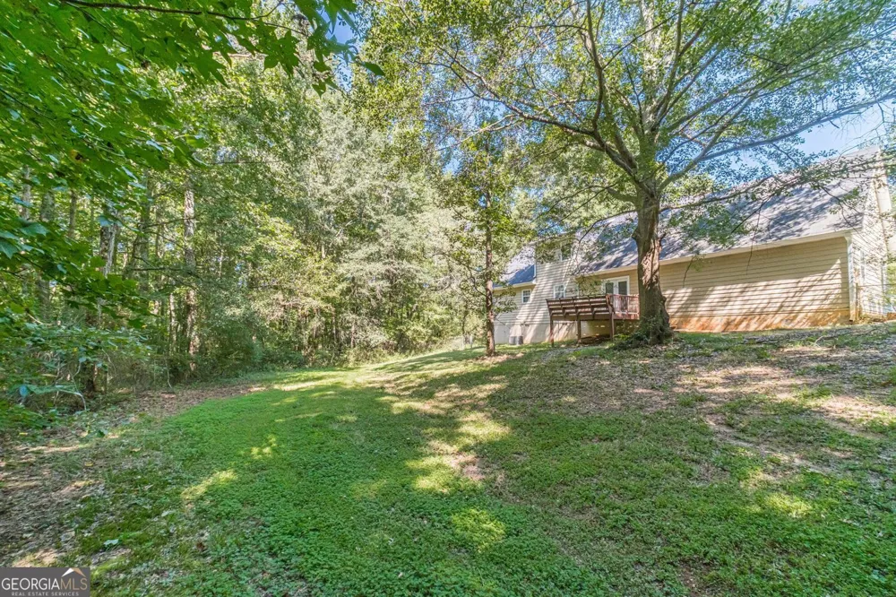 222 Deer Walk DR Winder, GA 30680
