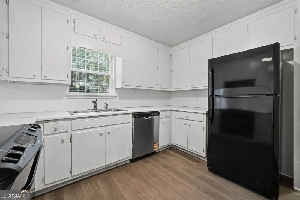222 Deer Walk DR Winder, GA 30680