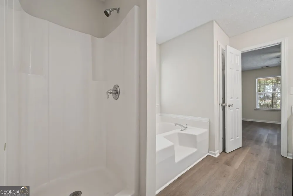 222 Deer Walk DR Winder, GA 30680