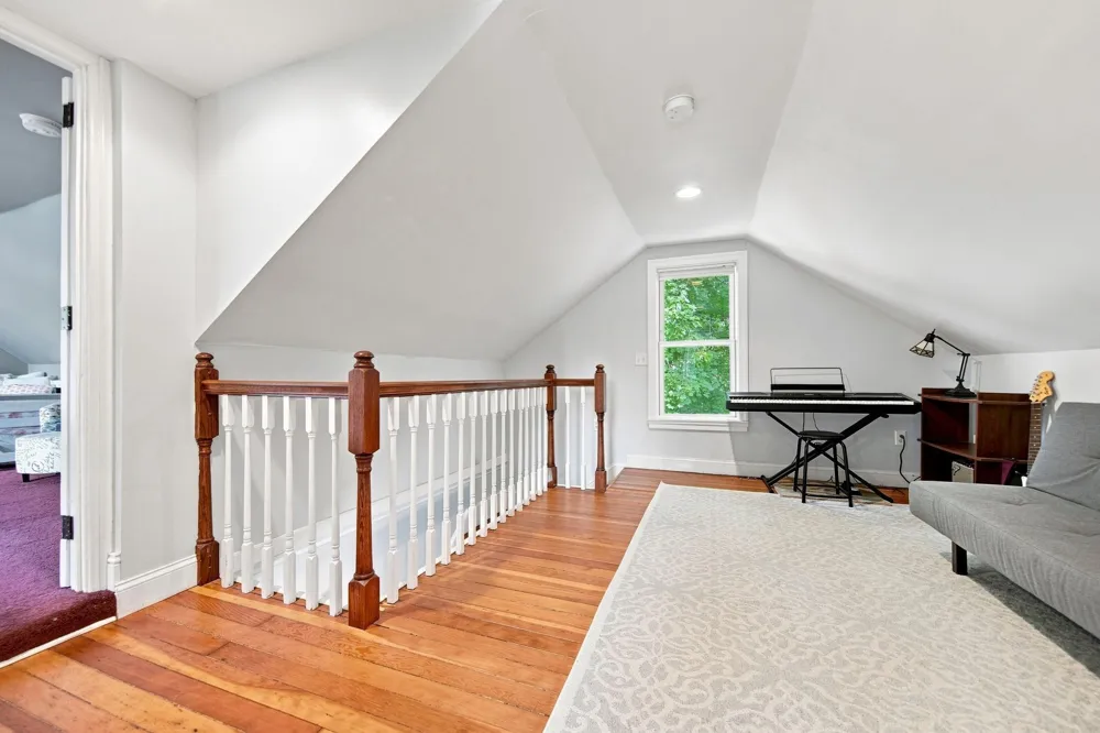 406 Maple Street Taylors Falls, MN 55084