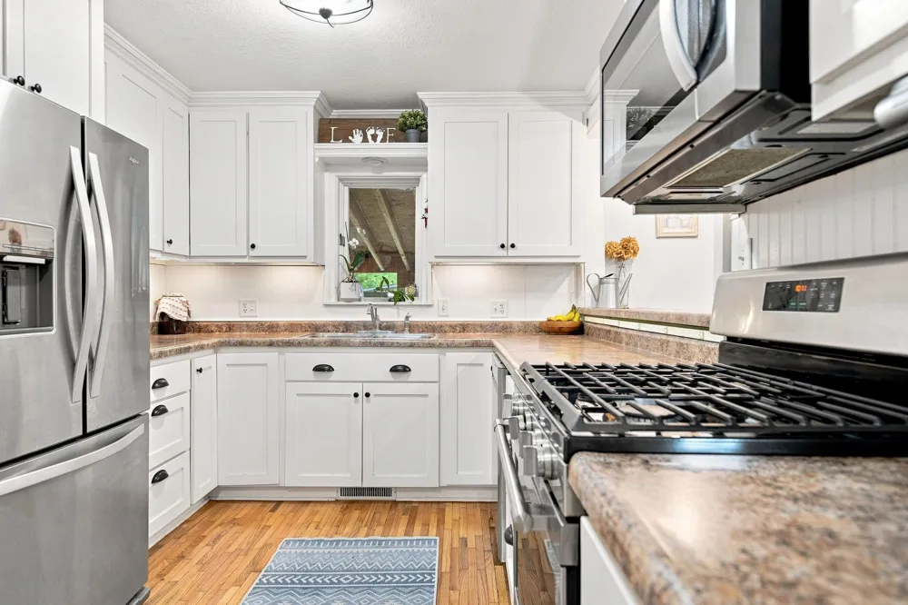 406 Maple Street Taylors Falls, MN 55084